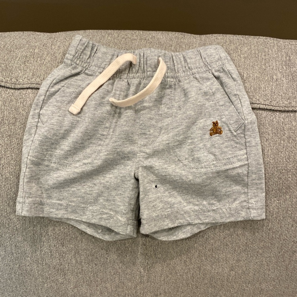 Gap shorts